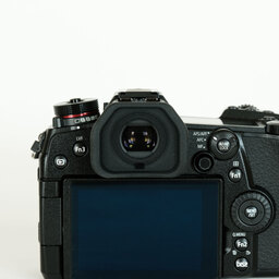 Panasonic LUMIX DC-G9 PRO