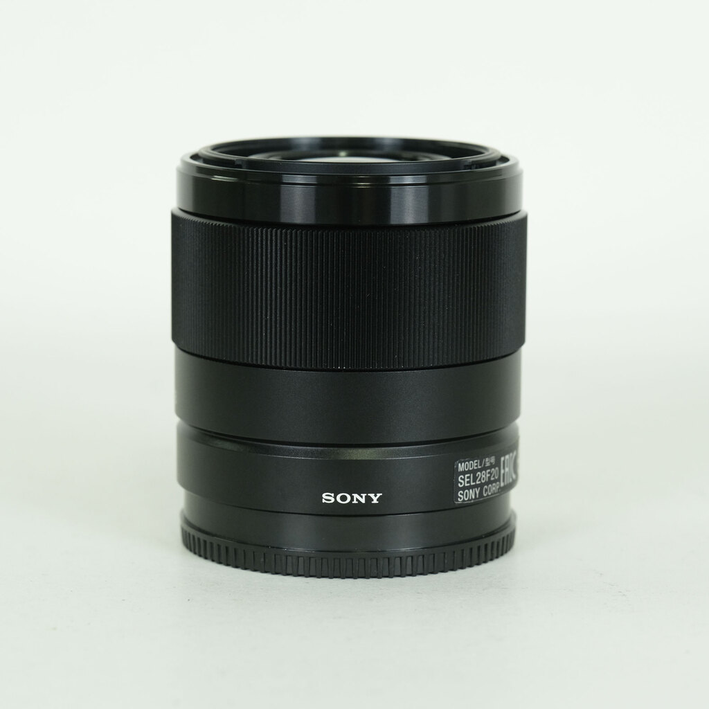 SONY FE 28mm F2 SEL28F20