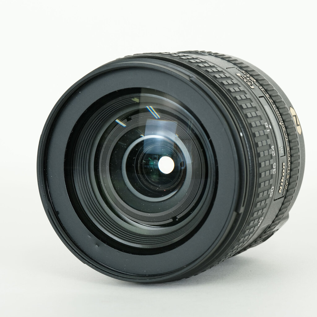 Nikon AF-S DX NIKKOR 16-80mm f/2.8-4E ED VR