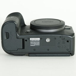 Canon EOS R6 Canon EOS R6