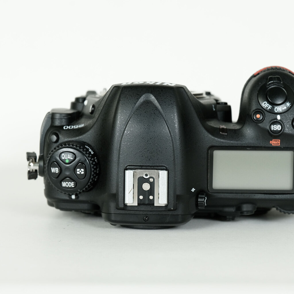 Nikon D500
