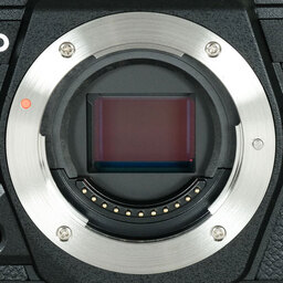 OLYMPUS OM-D E-M5 Mark III