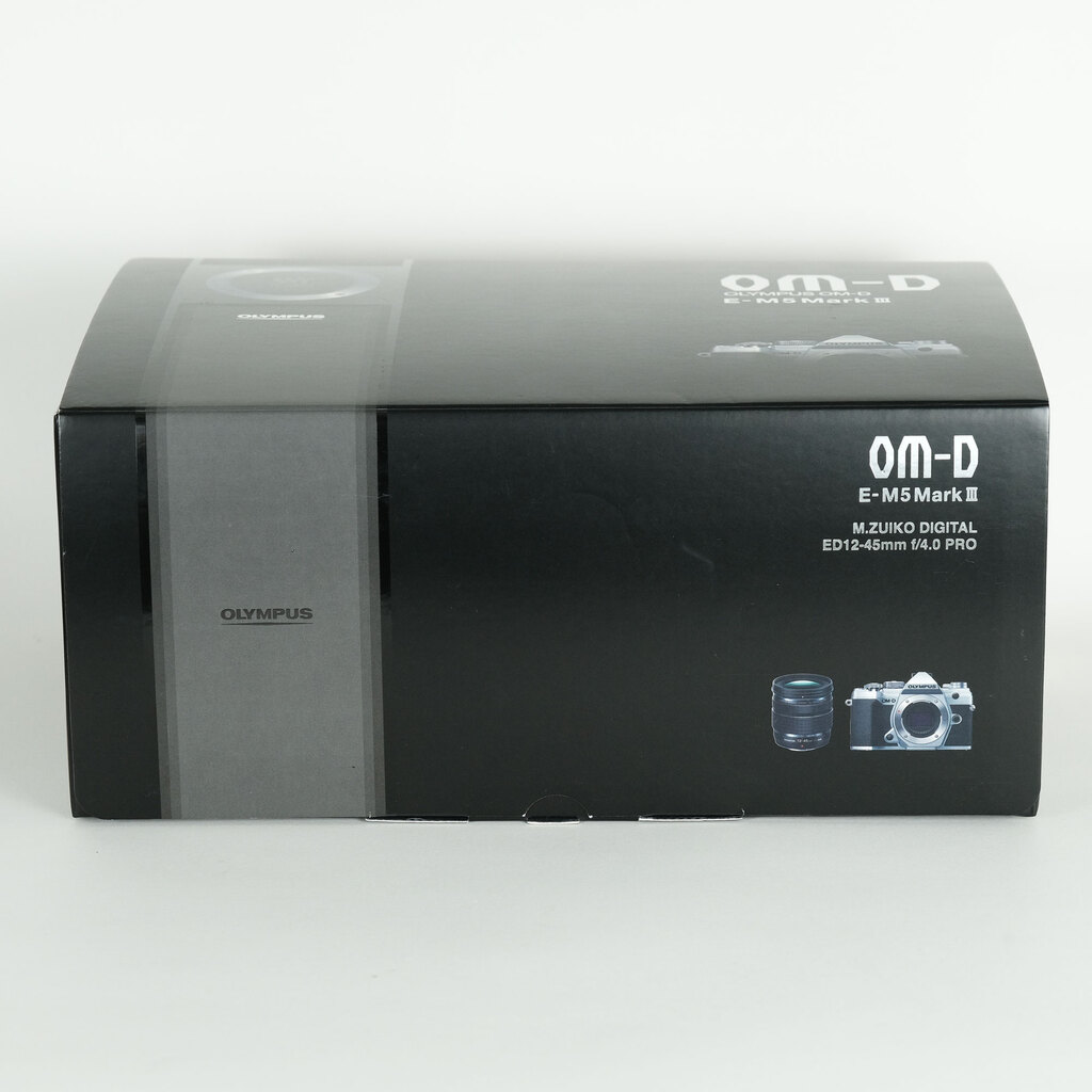 OLYMPUS OM-D E-M5 Mark III