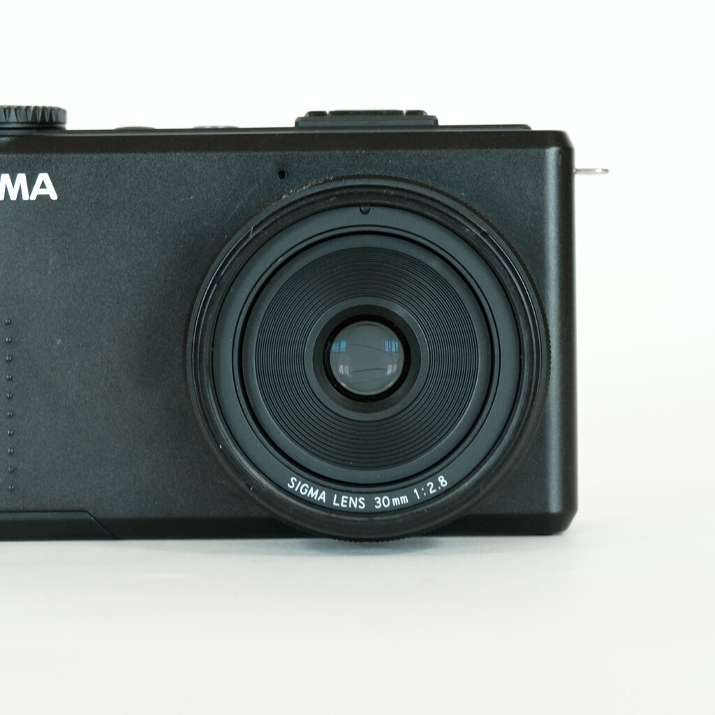 SIGMA DP2 Merrill コンパクトデジタルカメラ Sigma DP2 Merrill Compact Digital Camera C78900 B&H Photo Video