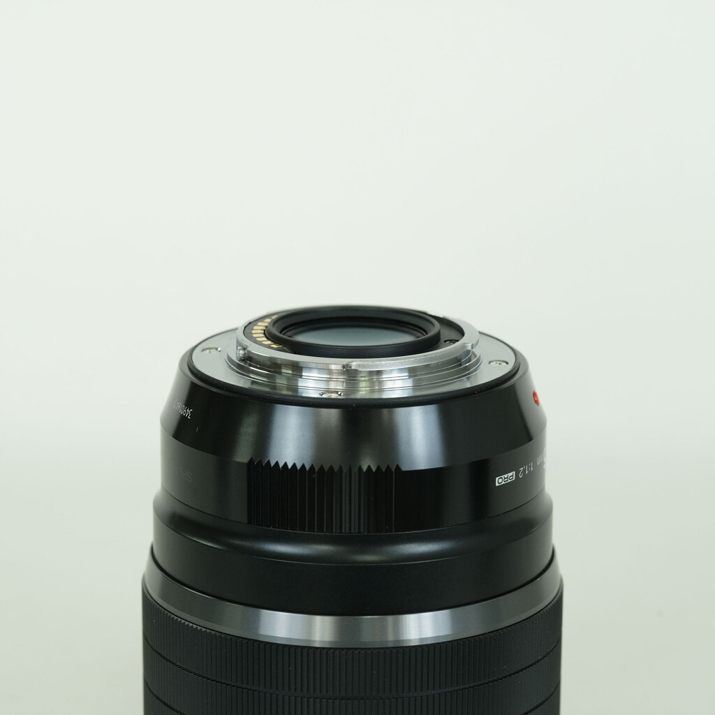 OLYMPUS M.ZUIKO DIGITAL ED 45mm F1.2 PRO OLYMPUS M.ZUIKO DIGITAL ED 45mm F1.2 PRO