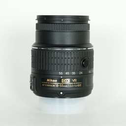 Nikon AF-S DX NIKKOR 18-55mm f3.5-5.6G VR II