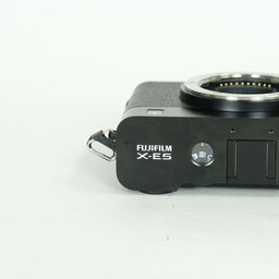 FUJIFILM X-E5