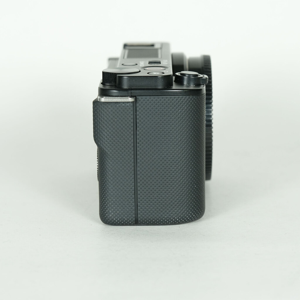 SONY VLOGCAM ZV-E10 SONY VLOGCAM ZV-E10