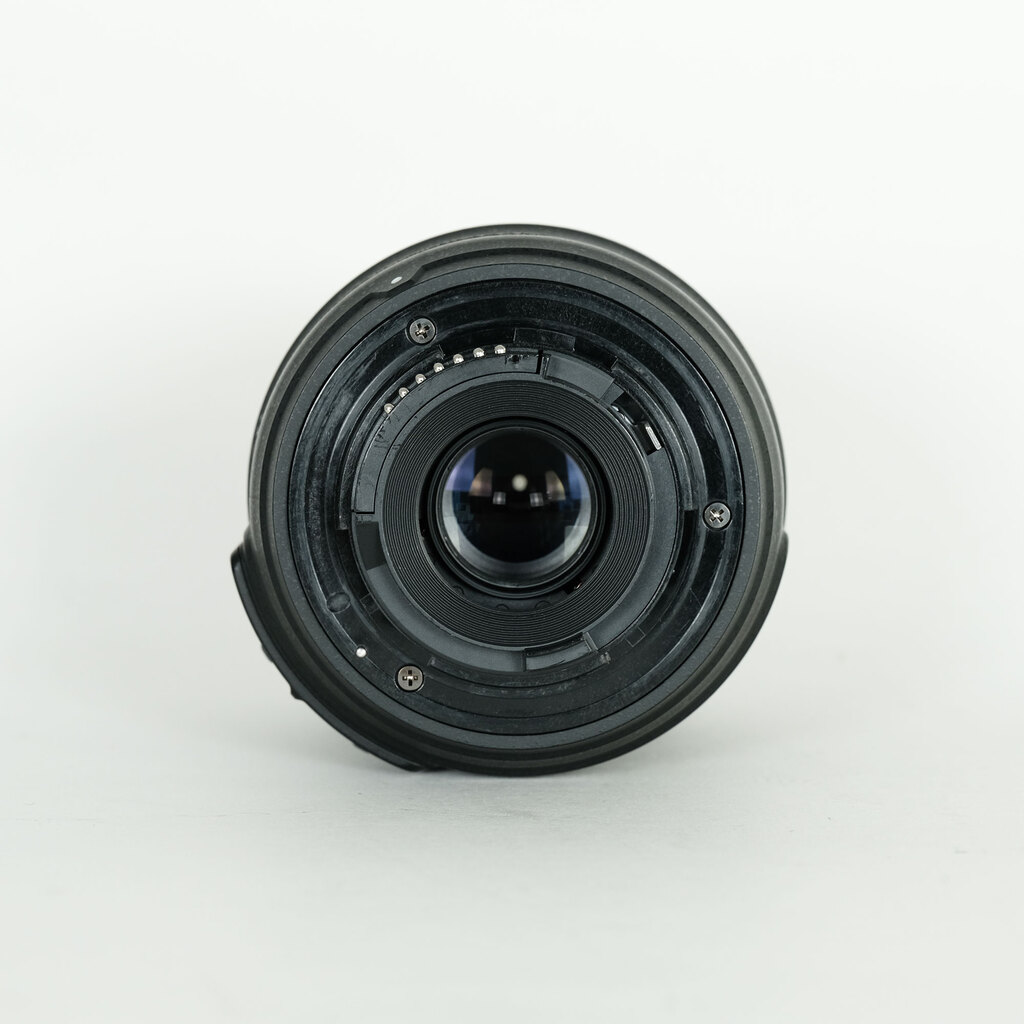 Nikon AF-S DX NIKKOR 18-55mm F3.5-5.6 G VR