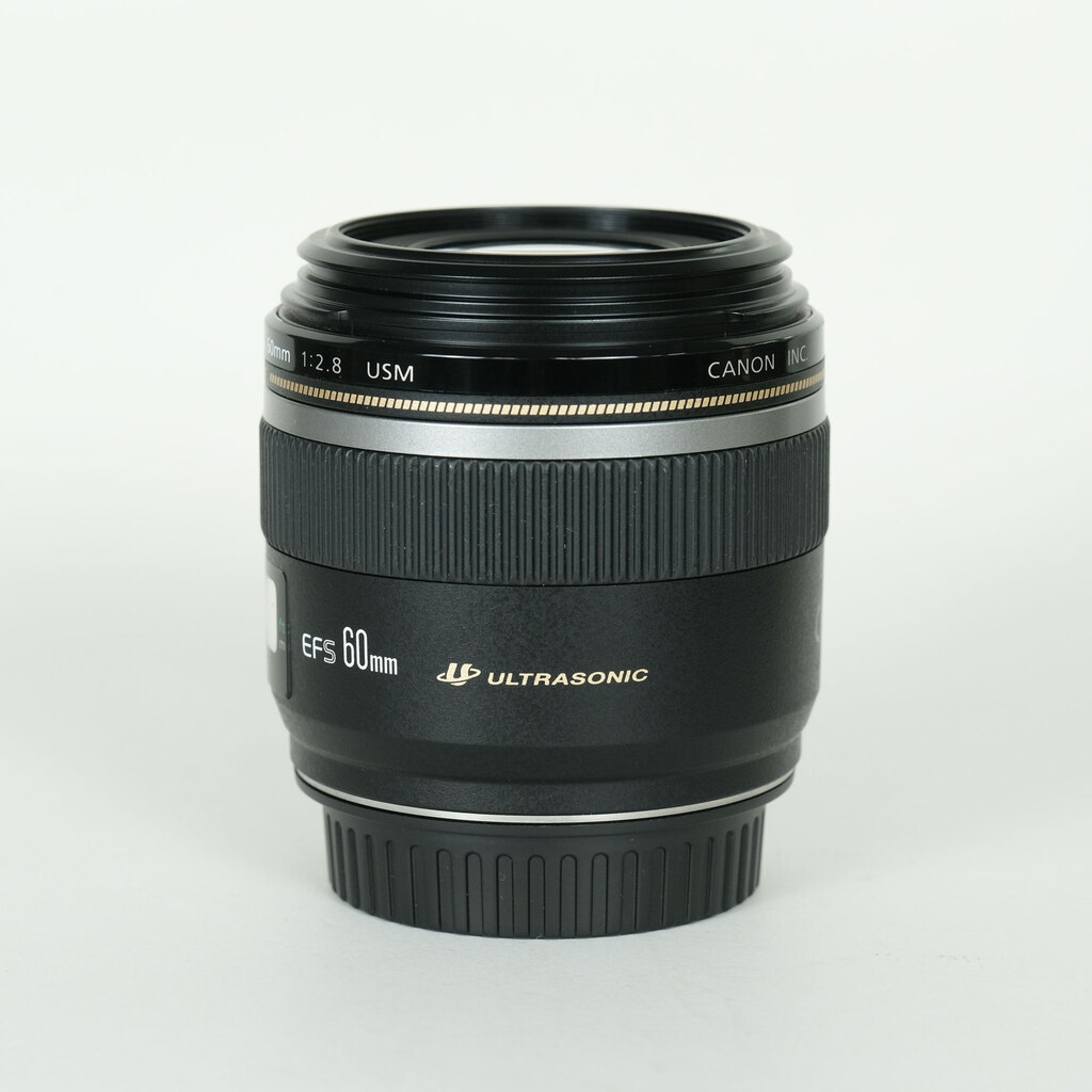 Canon EF-S60mm F2.8 マクロ USMの出品 | ONE SCENE（ワンシーン）