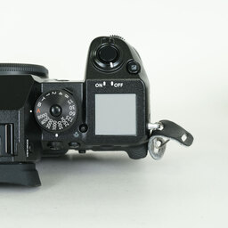 FUJIFILM X-H1 FUJIFILM X-H1