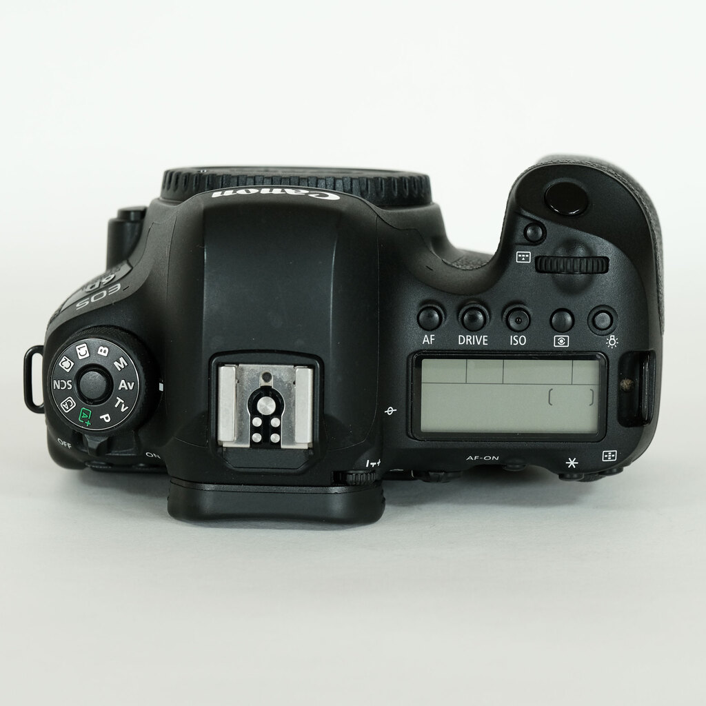 Canon EOS 6D Mark IIの出品 | ONE SCENE（ワンシーン）