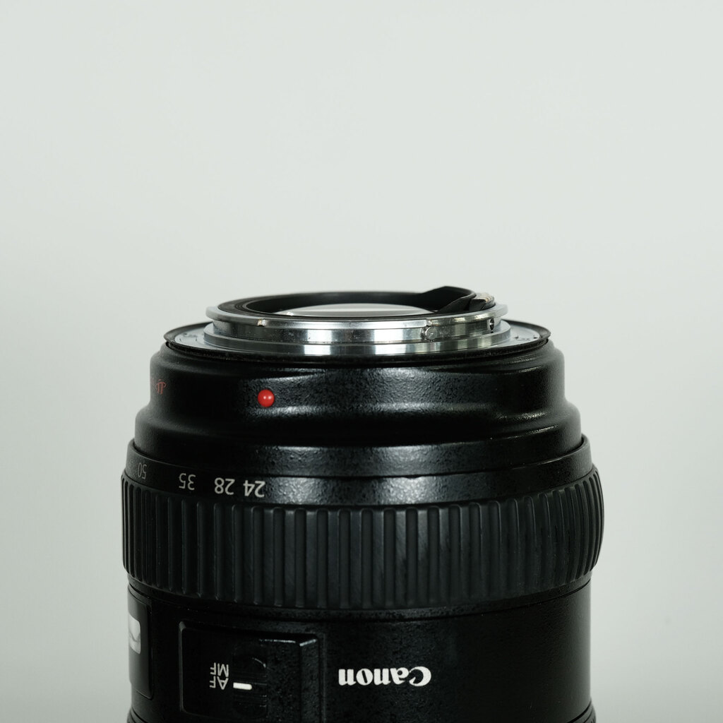 Canon EF24-70mm F2.8L USM Canon EF24-70mm F2.8L USM