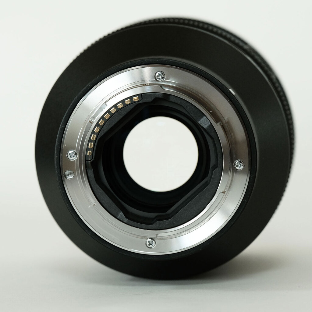 SONY FE 135mm F1.8 GM SEL135F18GM