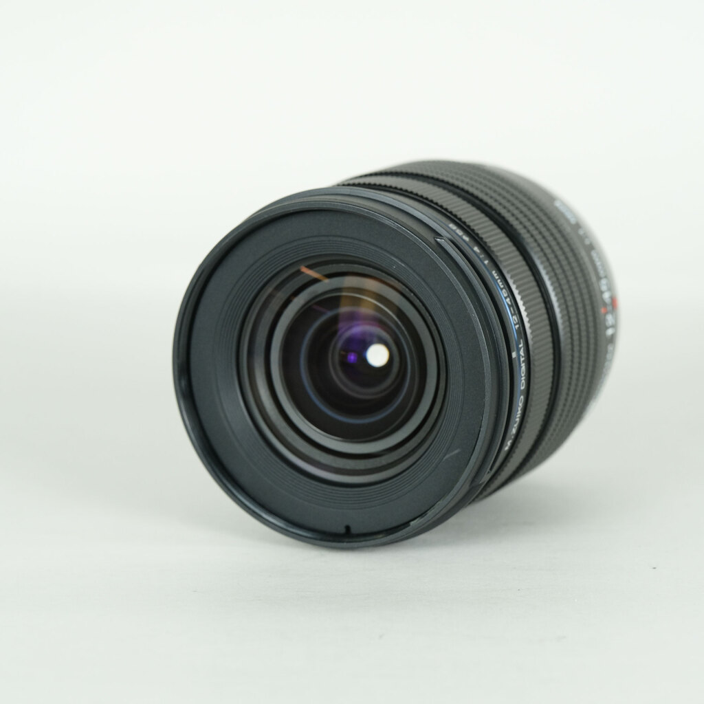 OM SYSTEM M.ZUIKO DIGITAL ED 12-45mm F4.0 PROの出品 | ONE SCENE