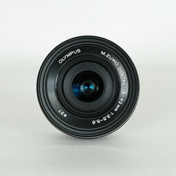 OLYMPUS M.ZUIKO DIGITAL ED 14-42mm F3.5-5.6 EZ ブラック