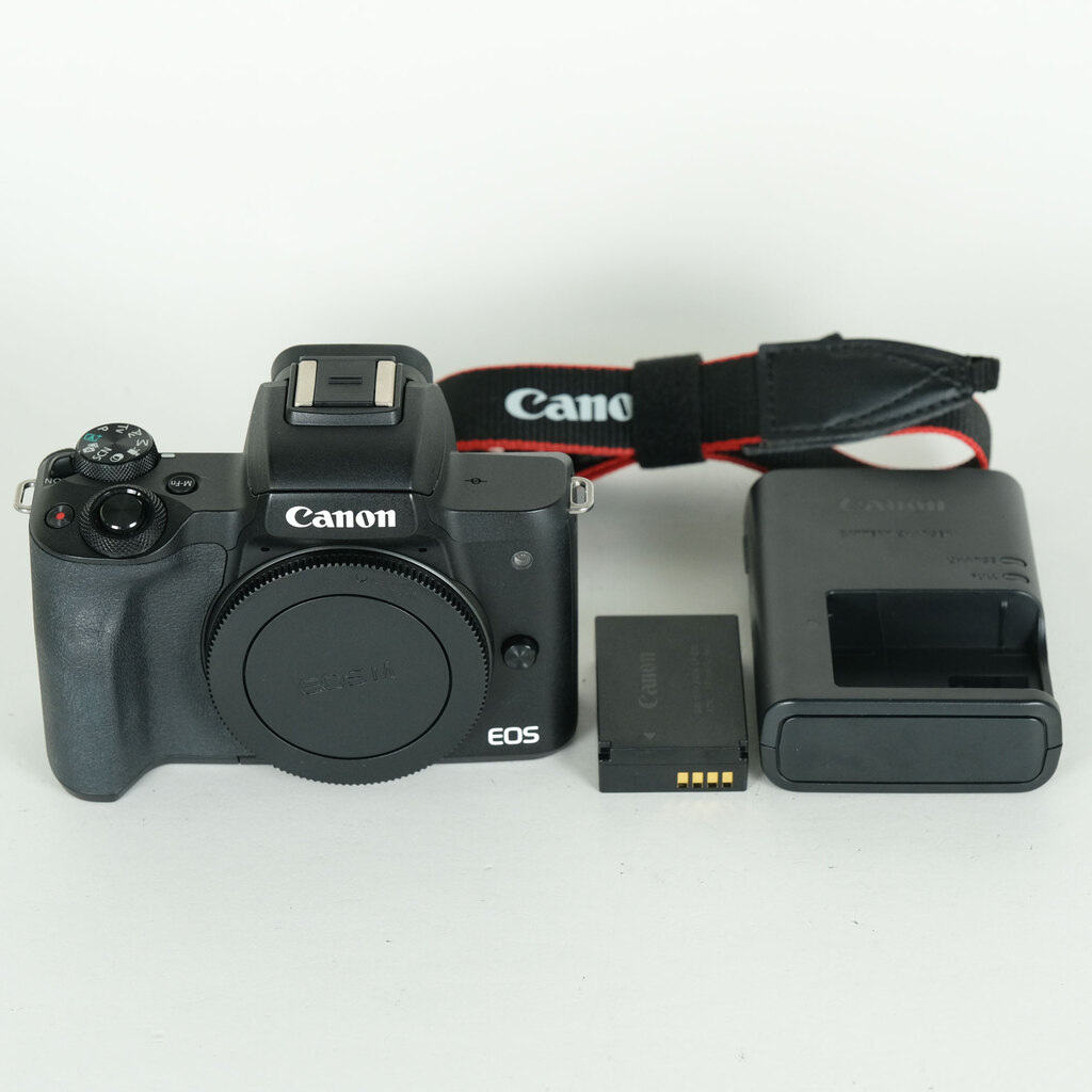 Canon EOS Kiss M [�{�f�B �u���b�N]