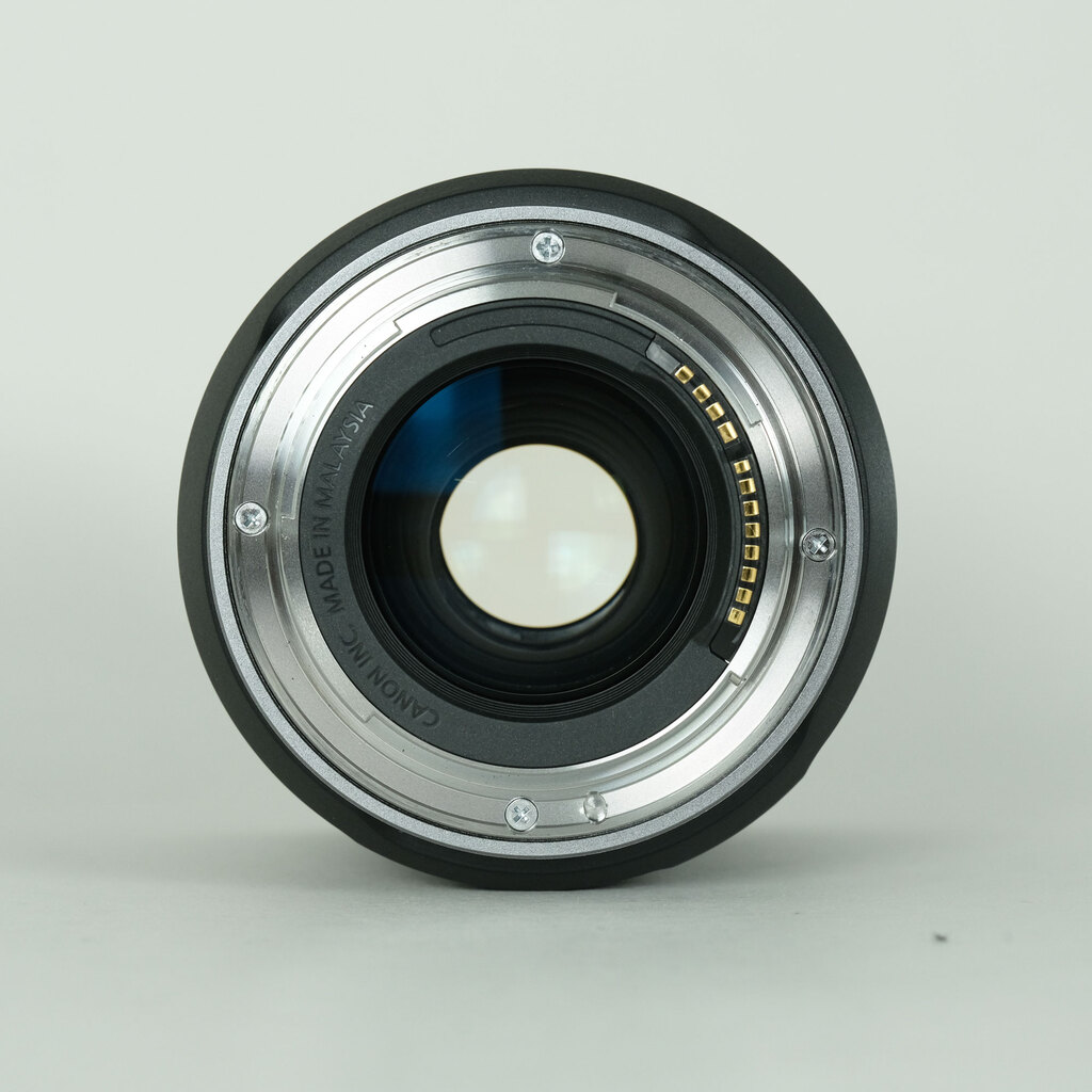 Canon RF85mm F2 MACRO IS STMの出品 | ONE SCENE（ワンシーン）