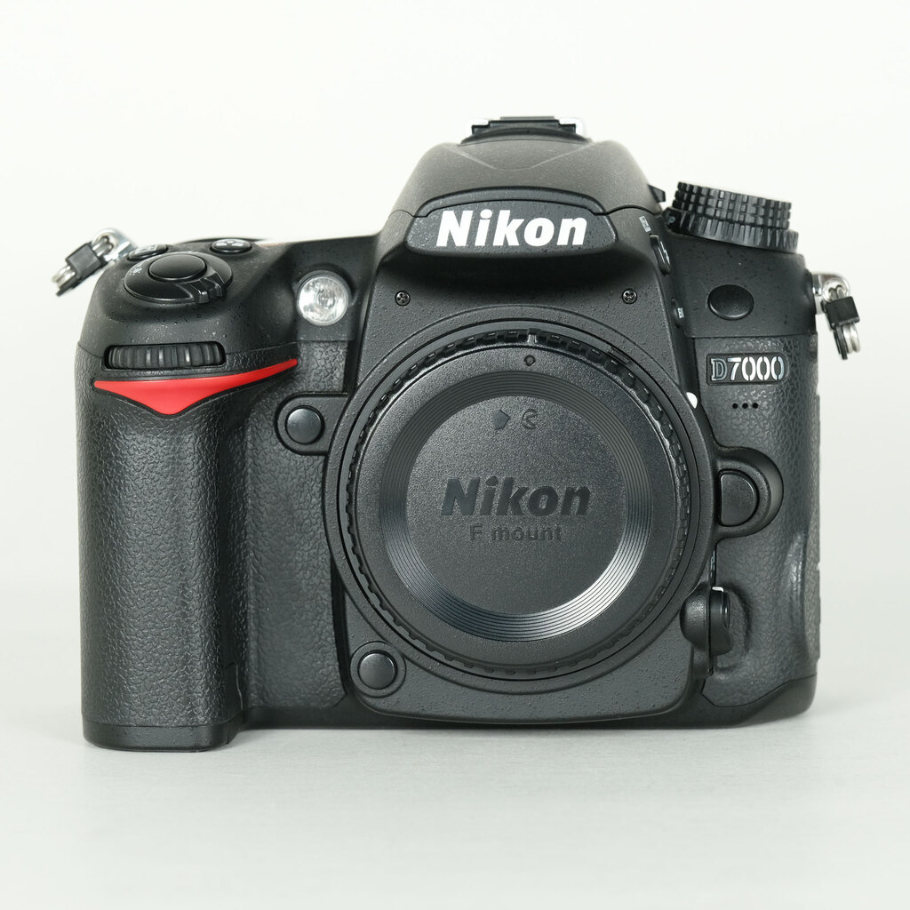 D7000 ボディ 中古価格比較 - 価格.com