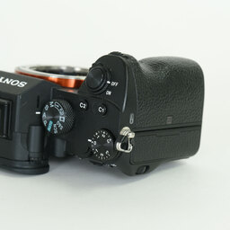 SONY α7 III(ILCE-7M3) SONY α7 III(ILCE-7M3)