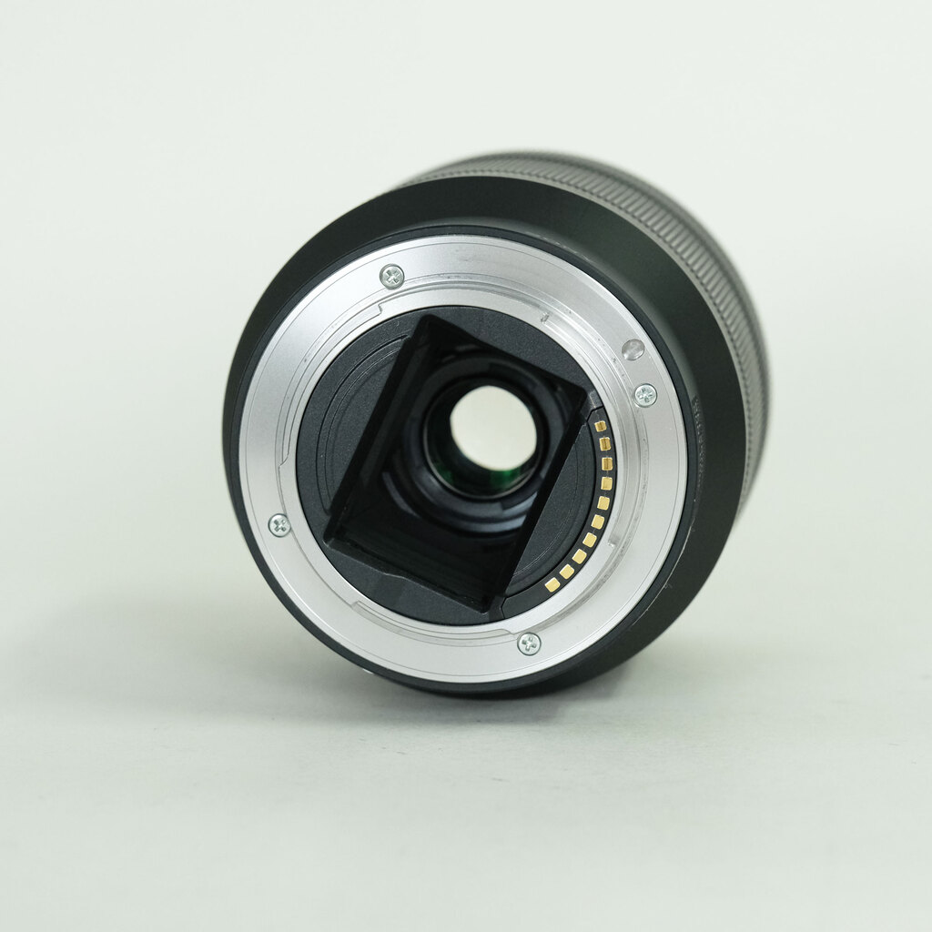 SONY FE 28-70mm F3.5-5.6 OSS SEL2870