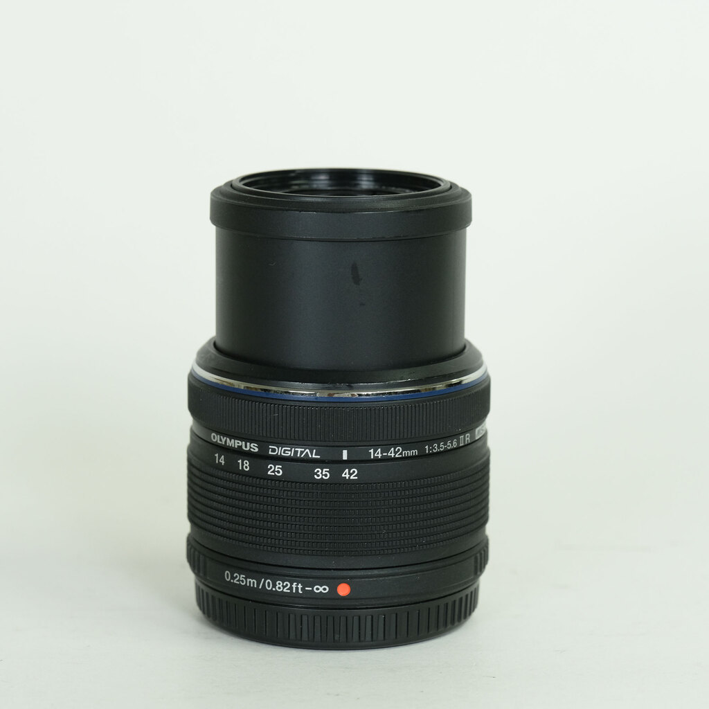 OLYMPUS M.ZUIKO DIGITAL 14-42mm F3.5-5.6IIR ブラック