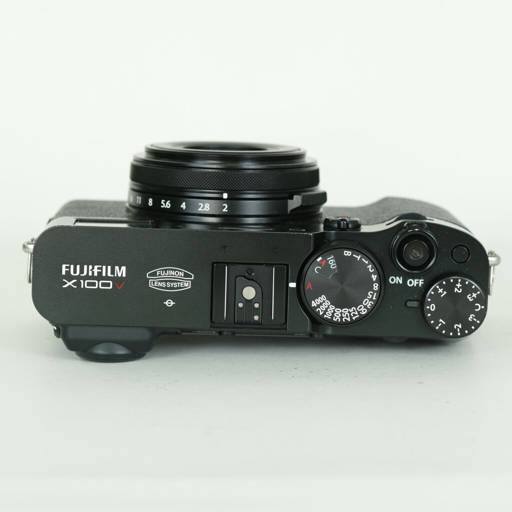 FUJIFILM X100V ブラック