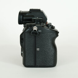 SONY α7 III（ILCE-7M3）