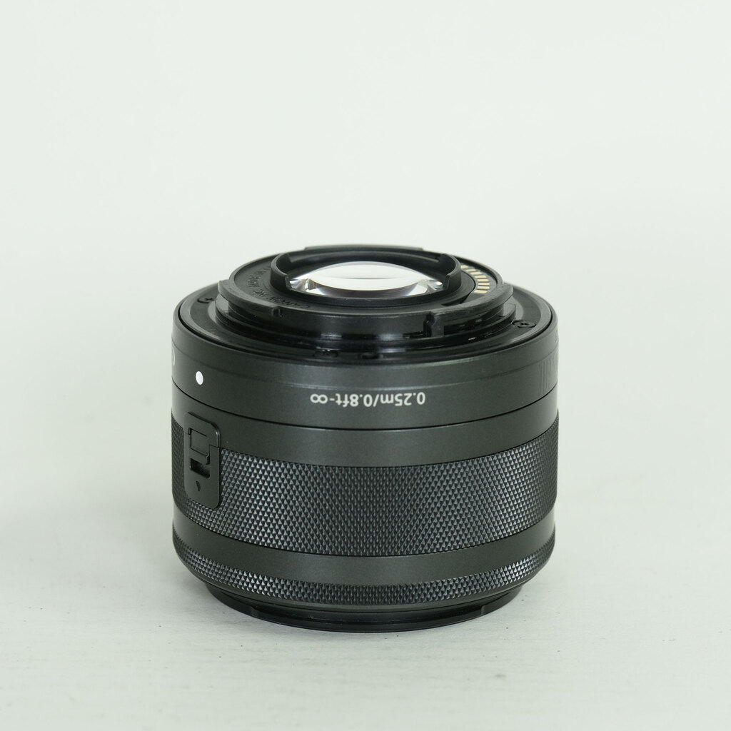 Canon EF-M15-45mm F3.5-6.3 IS STM