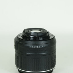 Nikon AF-S DX NIKKOR 18-55mm f3.5-5.6G VR II