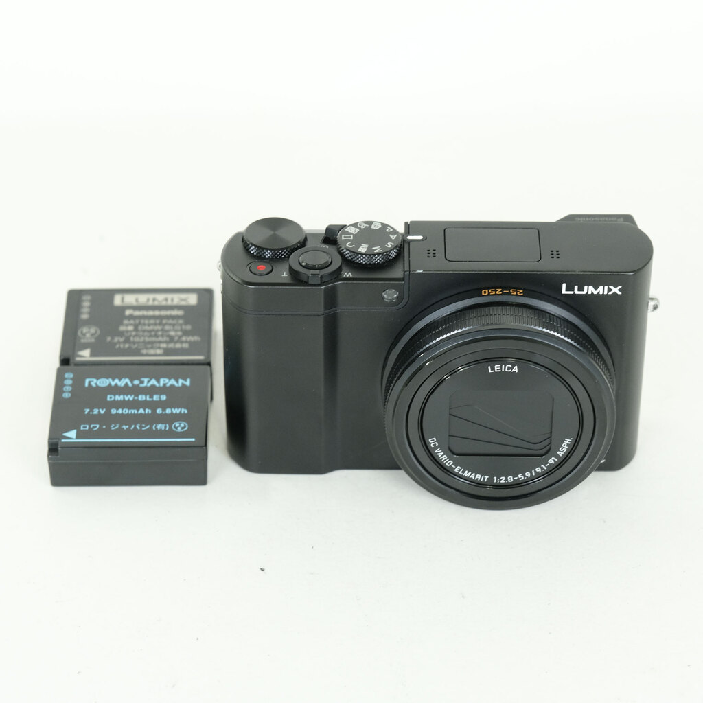 Panasonic LUMIX DMC-TX1 Panasonic LUMIX DMC-TX1