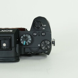 SONY α7 III(ILCE-7M3) SONY α7 III(ILCE-7M3)