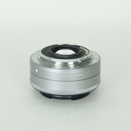 Canon EF-M22mm F2 STM