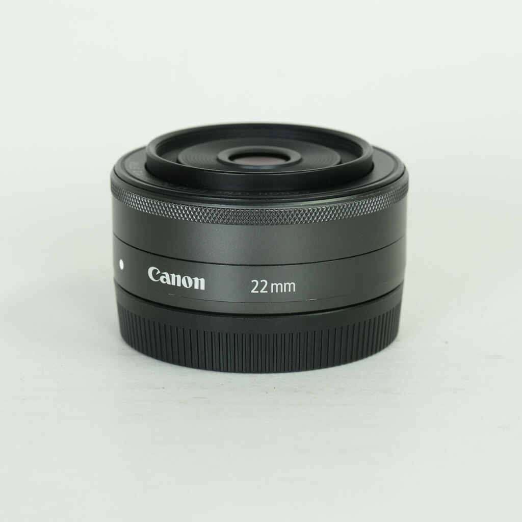 Canon EF-M22mm F2 STM
