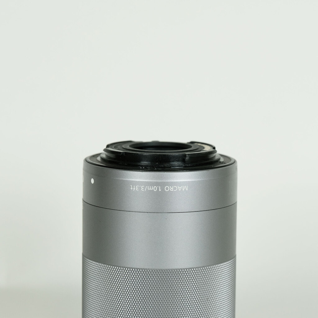 Canon EF-M55-200mm F4.5-6.3 IS STM シルバー