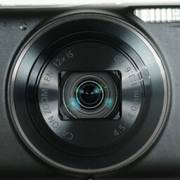 Canon IXY 650 ブラック