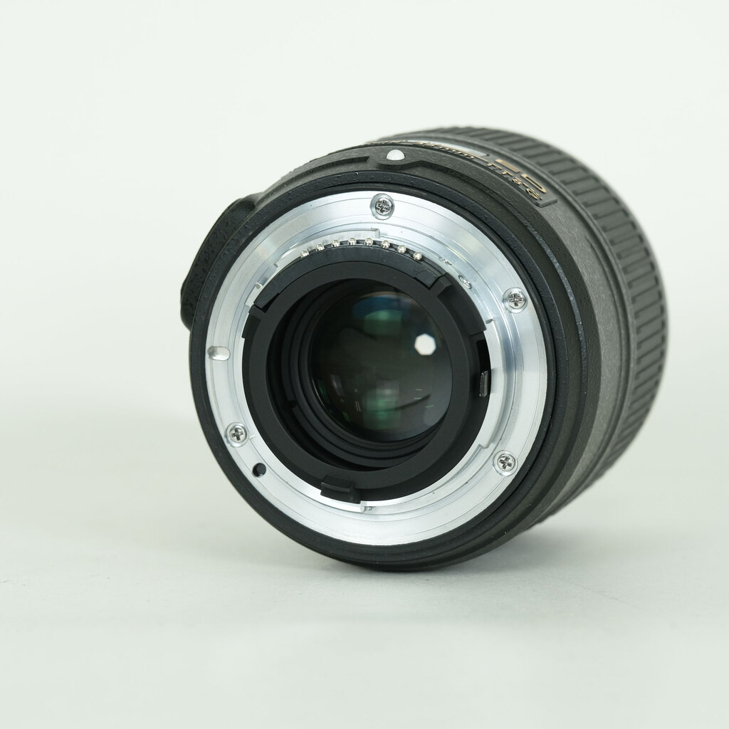 Nikon AF-S NIKKOR 35mm f/1.8G ED