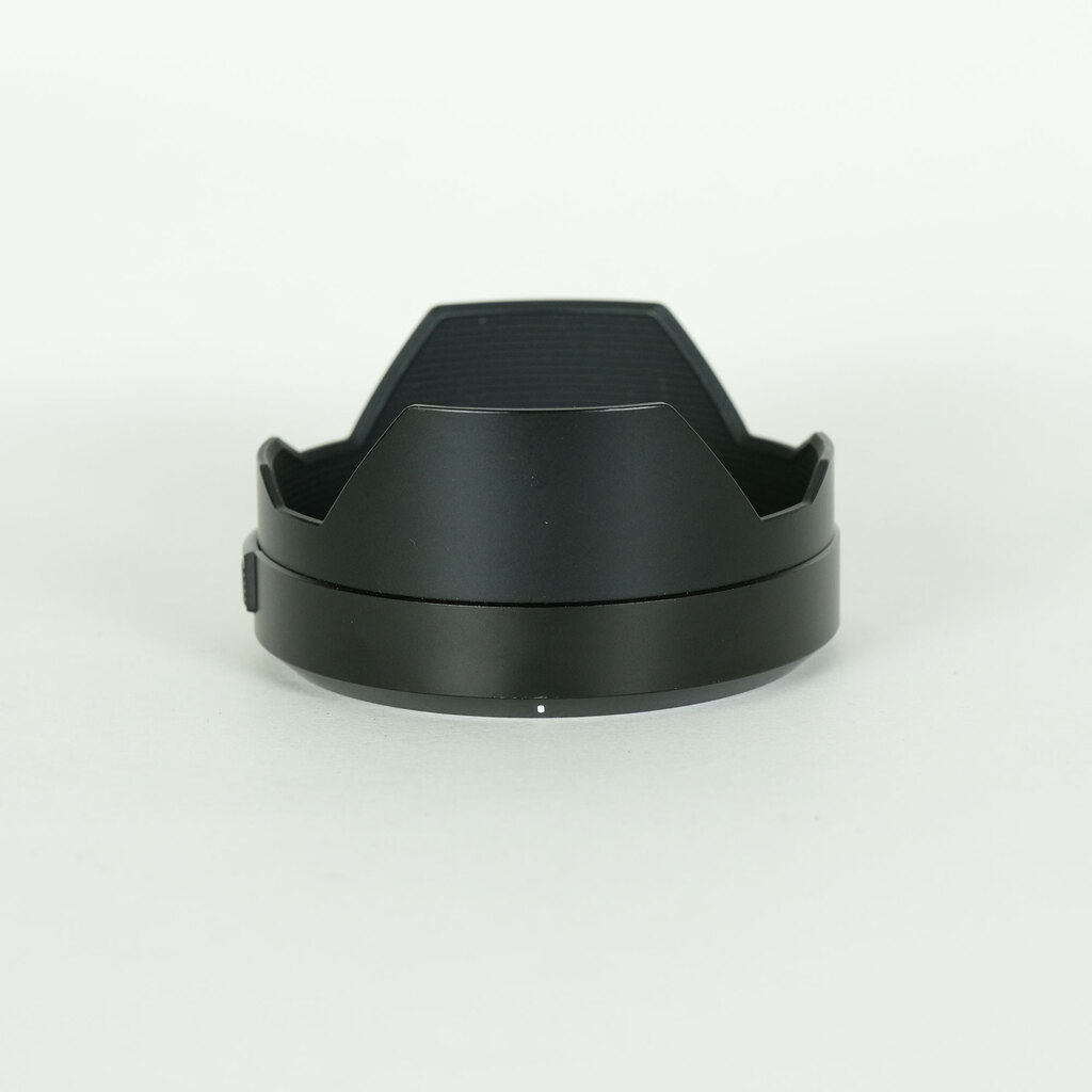 Panasonic LEICA DG VARIO-ELMARIT 12-60mm / F2.8-4.0 ASPH. / POWER O.I.S.