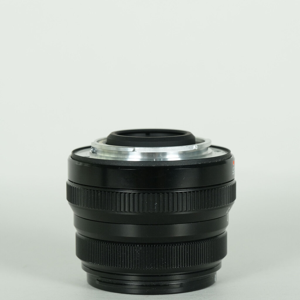 FUJIFILM XF35mmF2 R WRの出品 | ONE SCENE（ワンシーン）