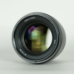 SONY FE 85mm F1.8 SEL85F18