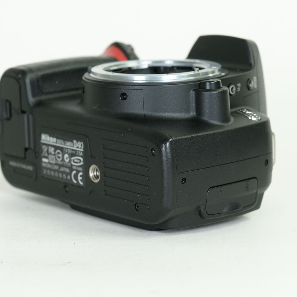 Nikon D40 ブラックボディ