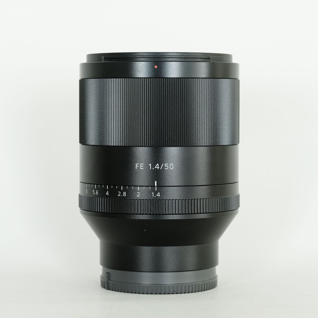 SONY Planar T* FE 50mm F1.4 ZA SEL50F14Z SONY Planar T* FE 50mm F1.4 ZA SEL50F14Z