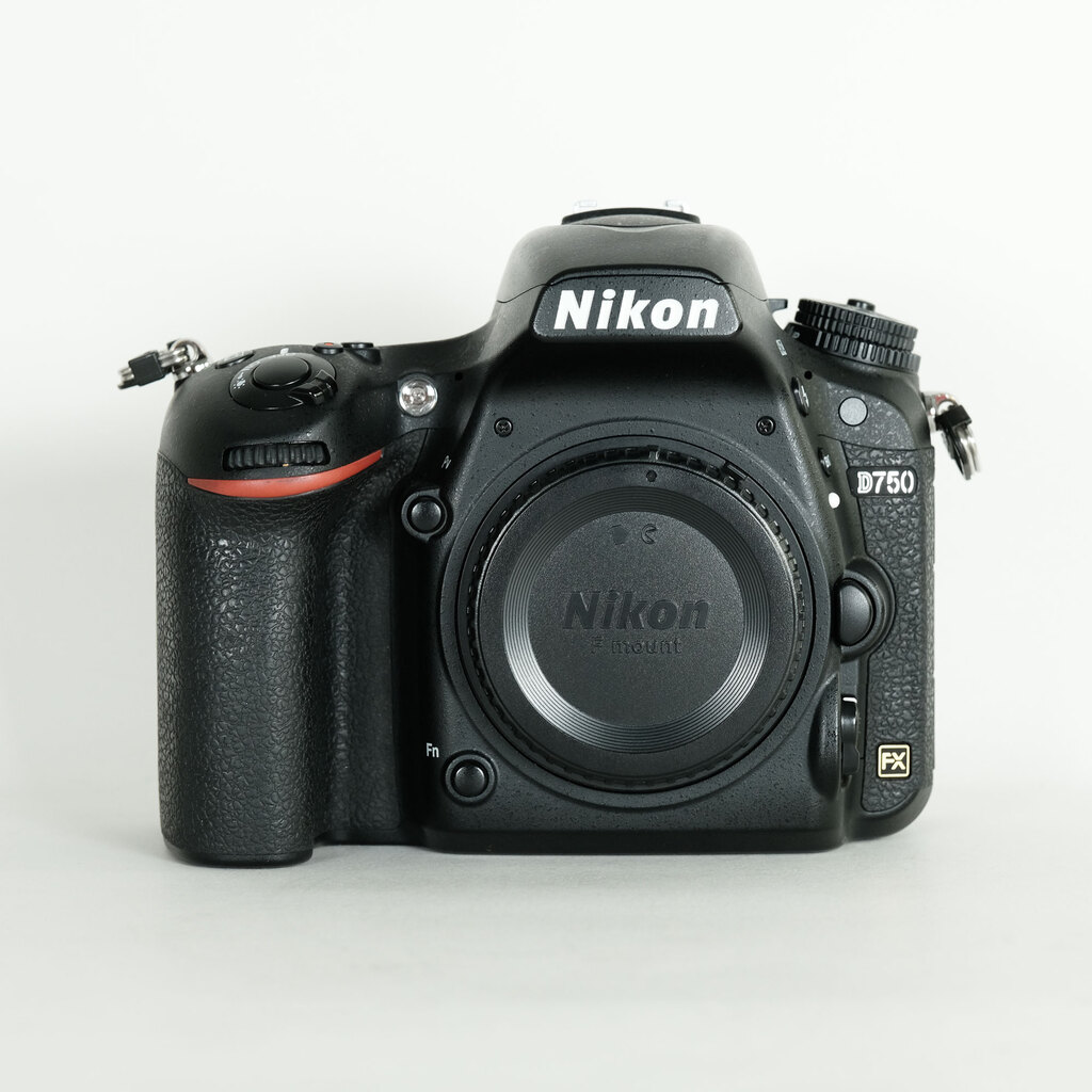 Nikon D750