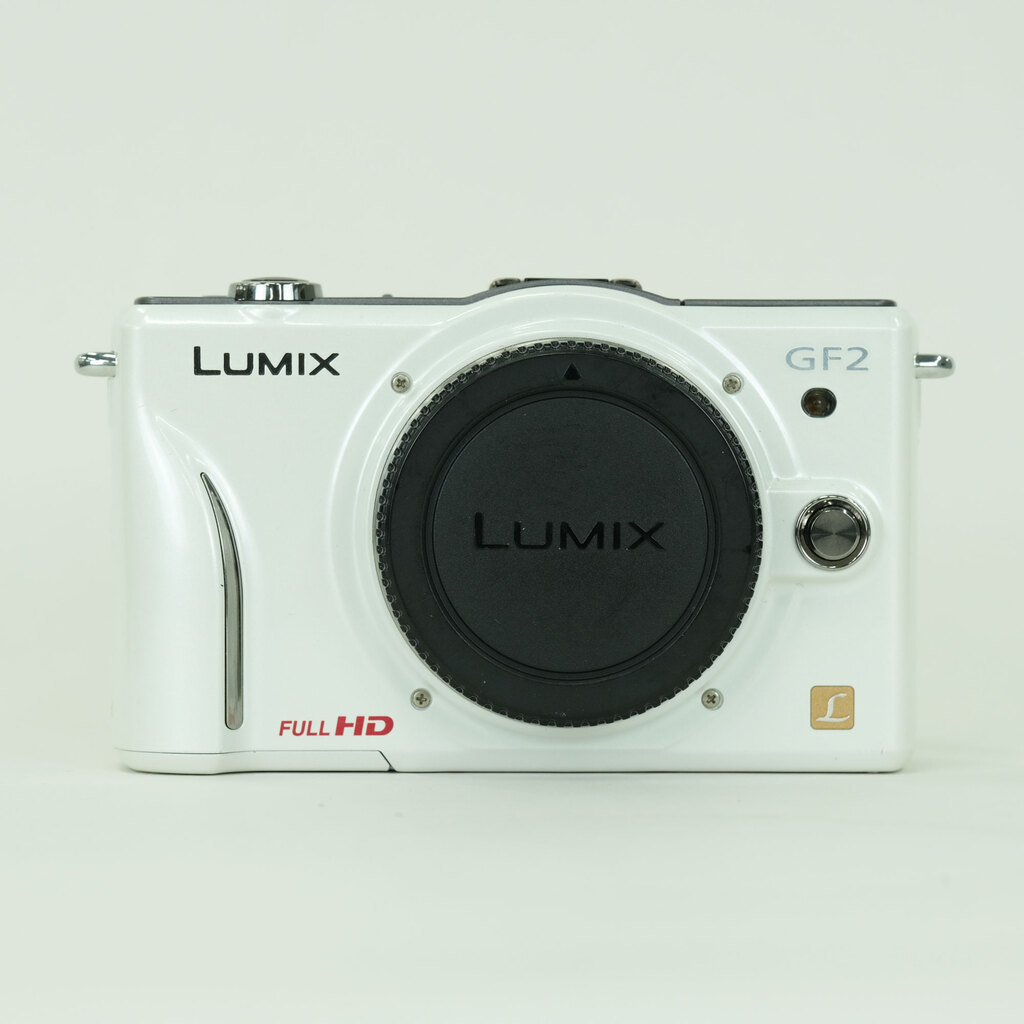 Panasonic LUMIX DMC-GF2-K ボディ ホワイト Panasonic LUMIX DMC-GF2-K ボディ ホワイト