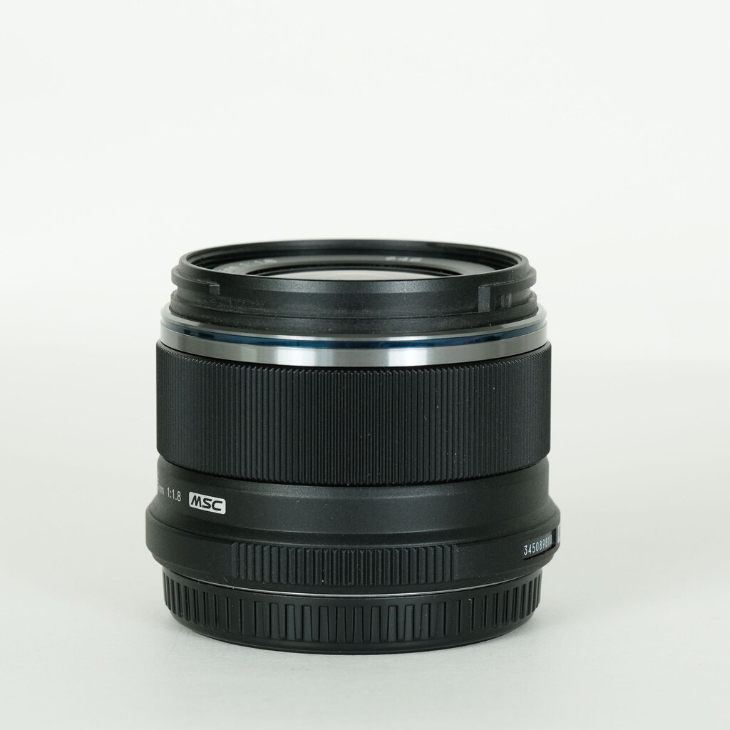 OLYMPUS M.ZUIKO DIGITAL 25mm F1.8