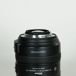 Nikon AF-S DX NIKKOR 18-200mm F3.5-5.6G ED VR II