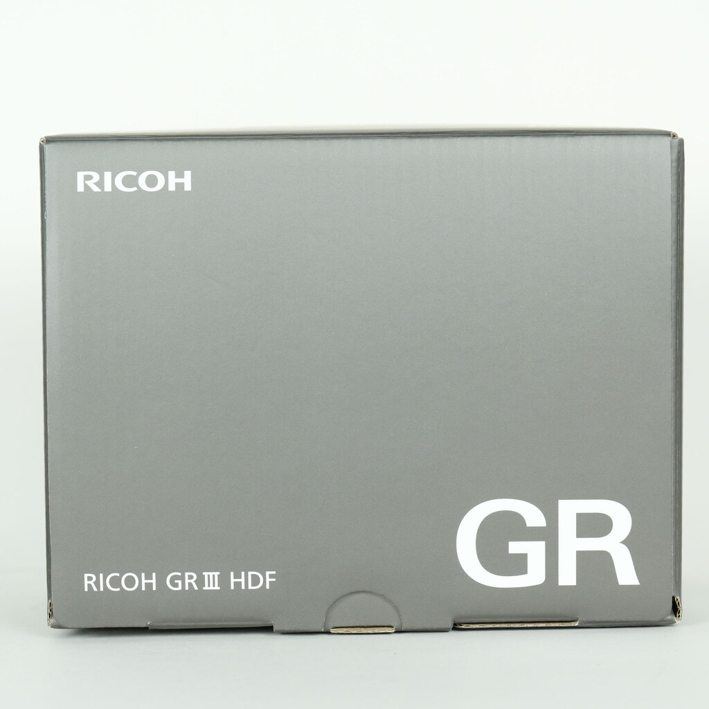 RICOH GR III HDFの出品 | ONE SCENE（ワンシーン）