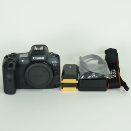 Canon EOS R5 Canon EOS R5