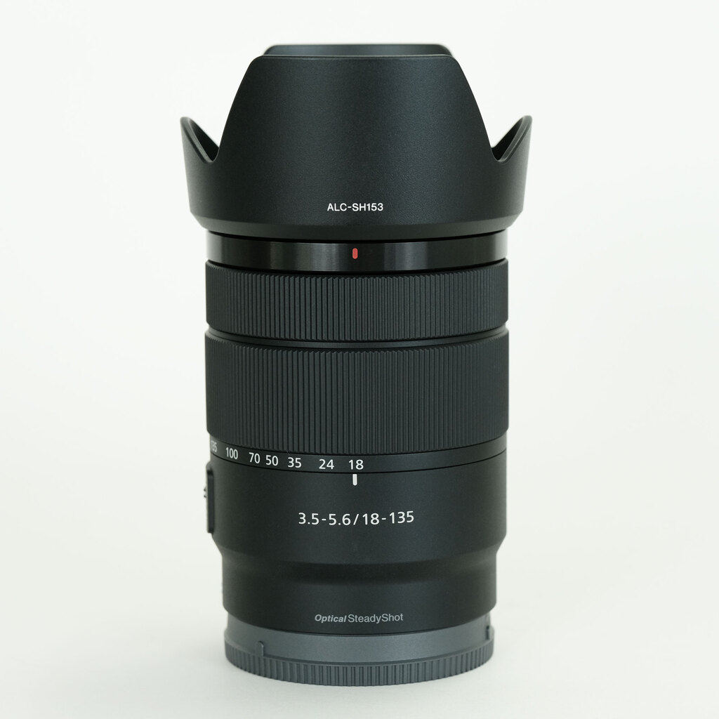 SONY E 18-135mm F3.5-5.6 OSS SEL18135