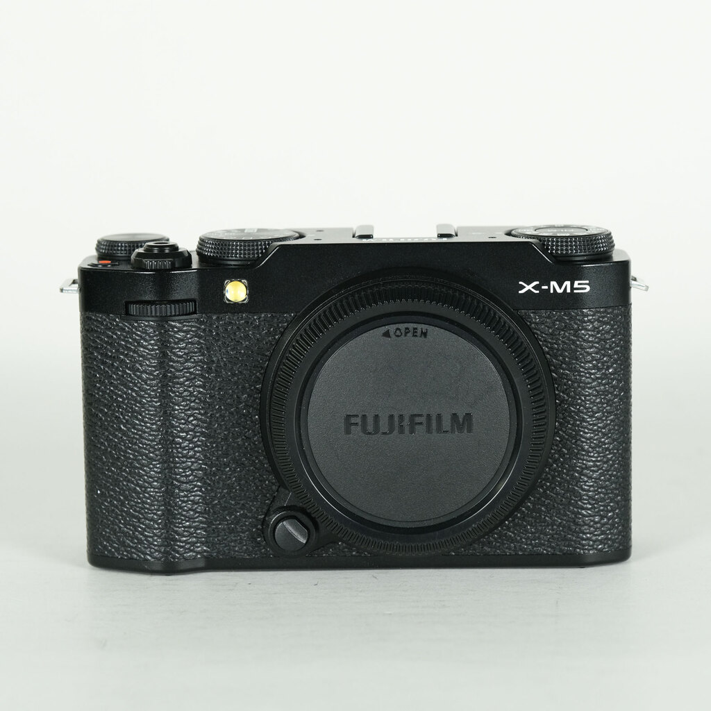 FUJIFILM X-M5 ボディ [ブラック] 中古価格比較 - 価格.com